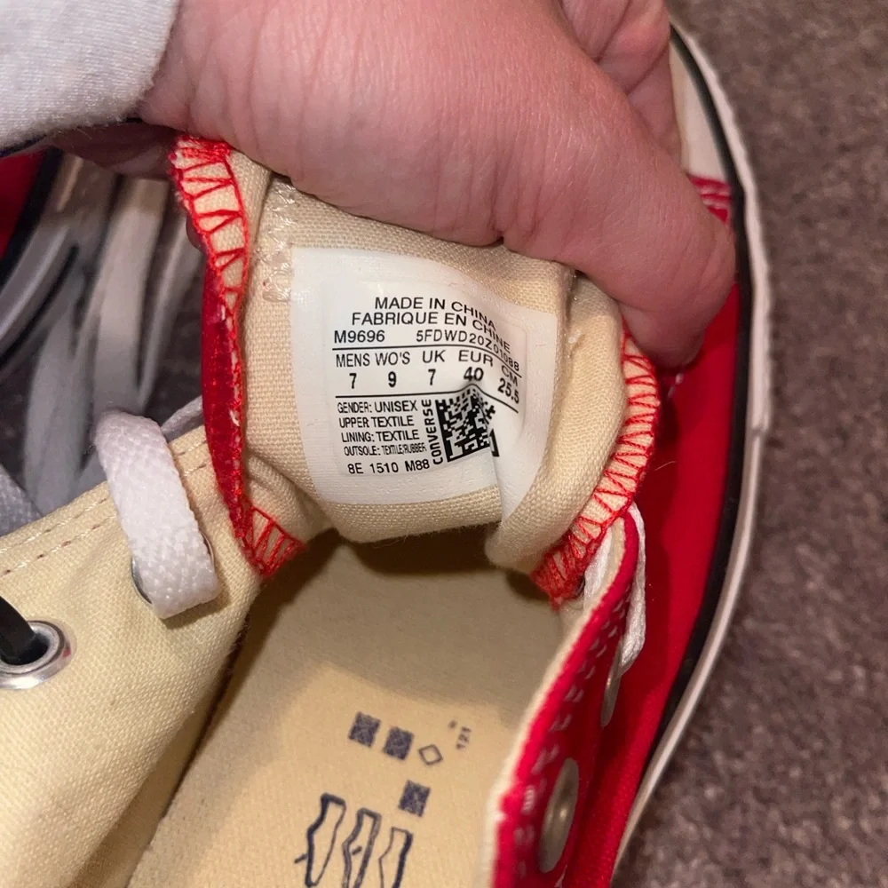 Converse All Star Low Top – Red – Women’s 9 - Picture 4 of 4